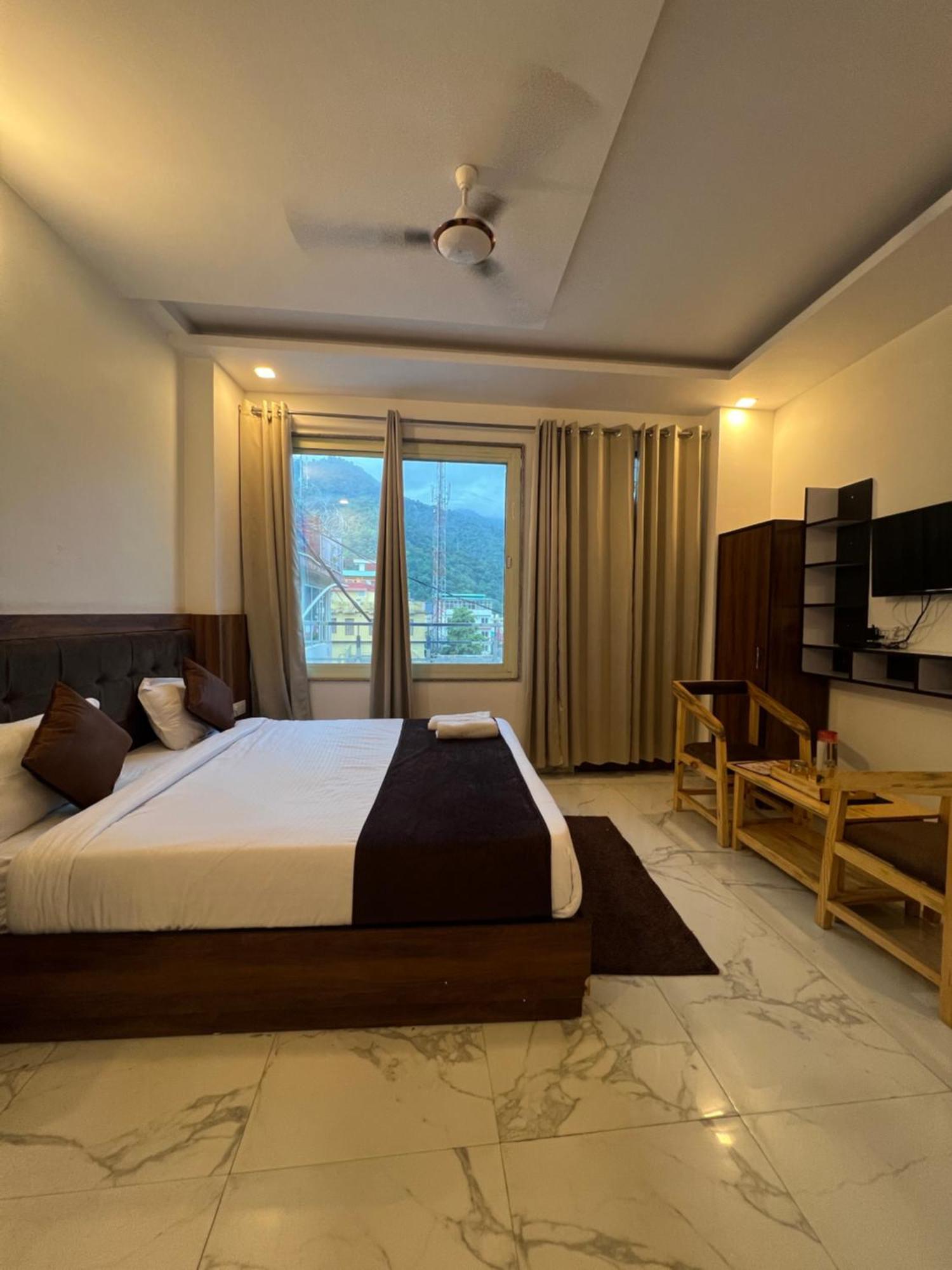 The Royal Galaxy Hotell Rishīkesh Eksteriør bilde