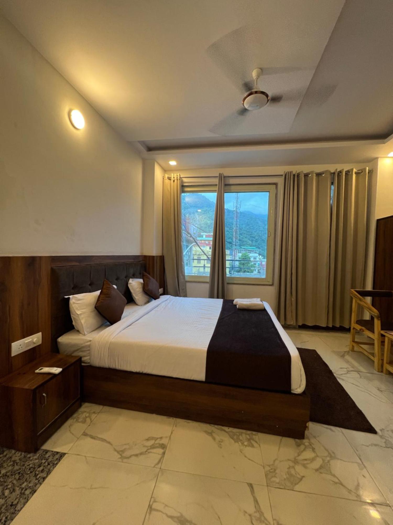 The Royal Galaxy Hotell Rishīkesh Eksteriør bilde