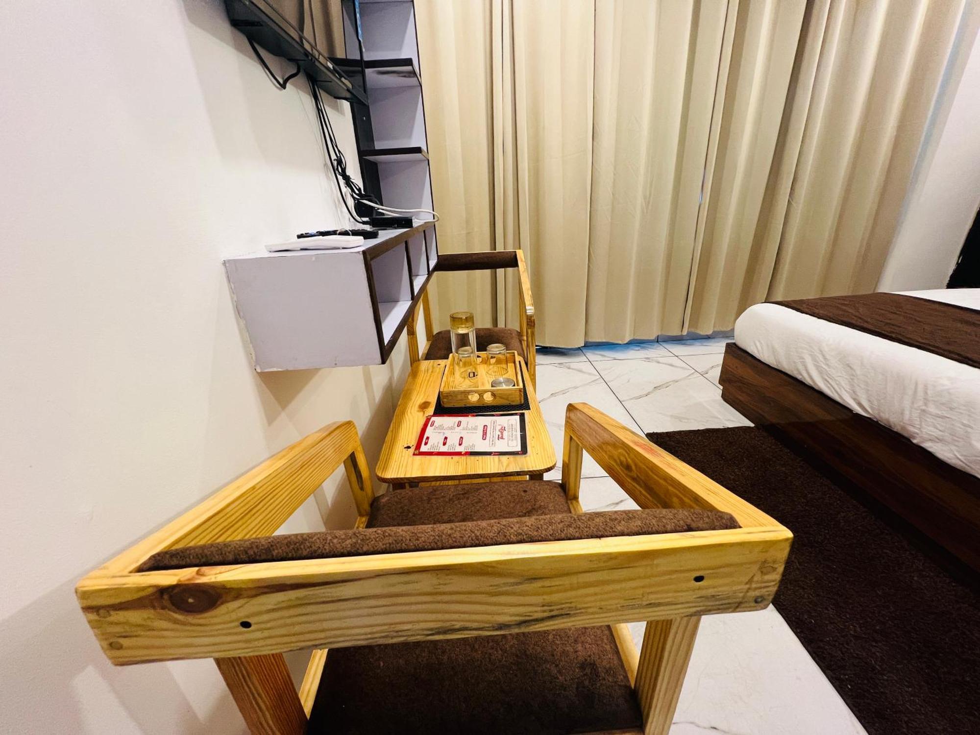 The Royal Galaxy Hotell Rishīkesh Eksteriør bilde